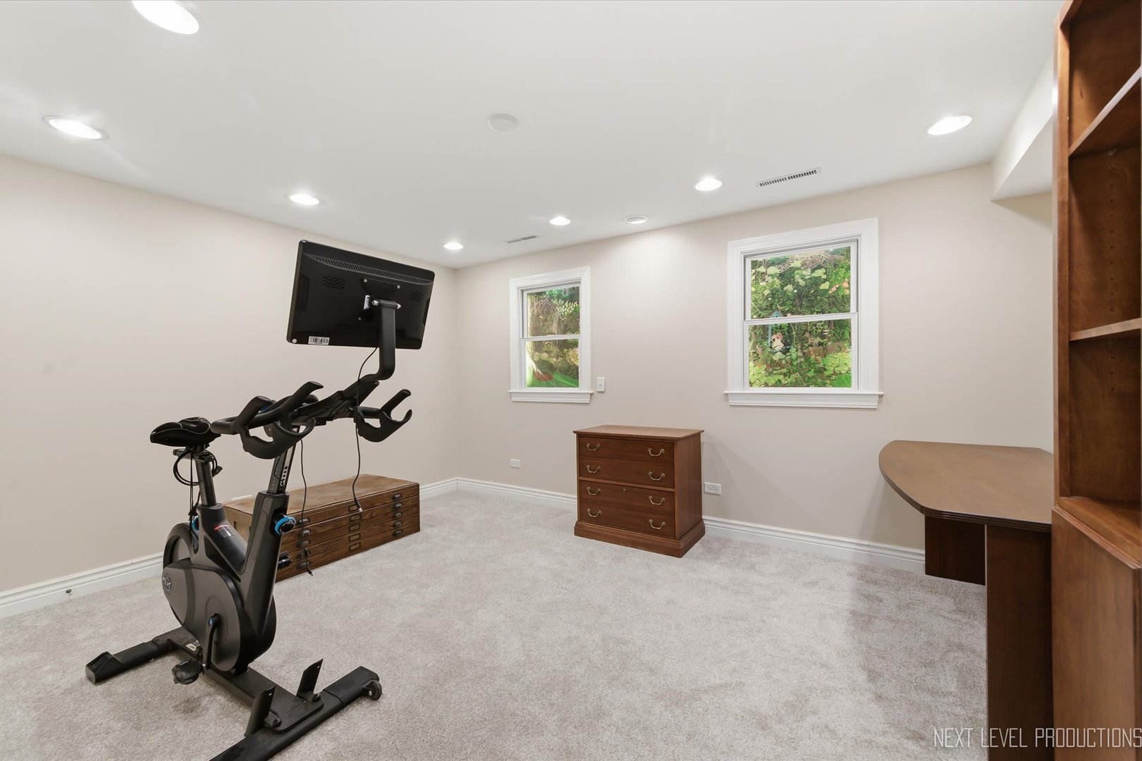 1005 Stonehedge Road St. Charles, IL 60174 - Photo 39 of 45 Gallery Image 39