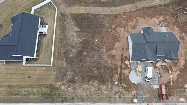 $68,900 | 2392 Scheuring Road, Unit 72, De Pere, WI 54115