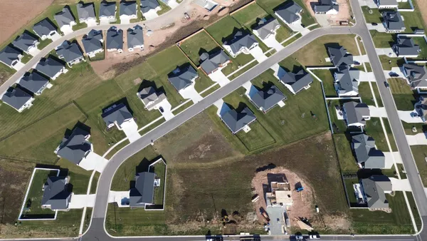 $68,900 | 2392 Scheuring Road, Unit 72, De Pere, WI 54115