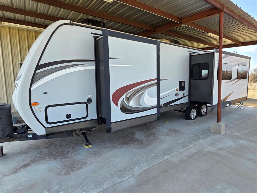 1000 County Road 375 Rising Star, TX 76471 - Photo 5 of 40