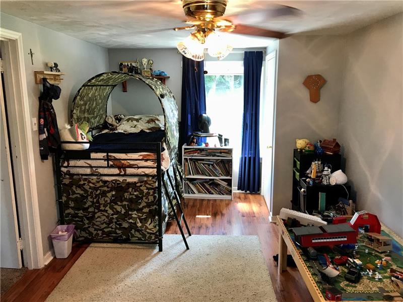 1960 Mansfield Road Elizabeth, PA 15037 - Photo 23 of 25 Gallery Image 23