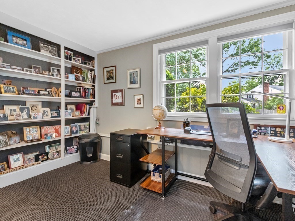 20 Mayflower Road Winchester, MA 01890 - Photo 21 of 40