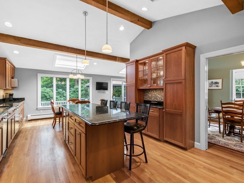20 Mayflower Road Winchester, MA 01890 - Photo 5 of 40