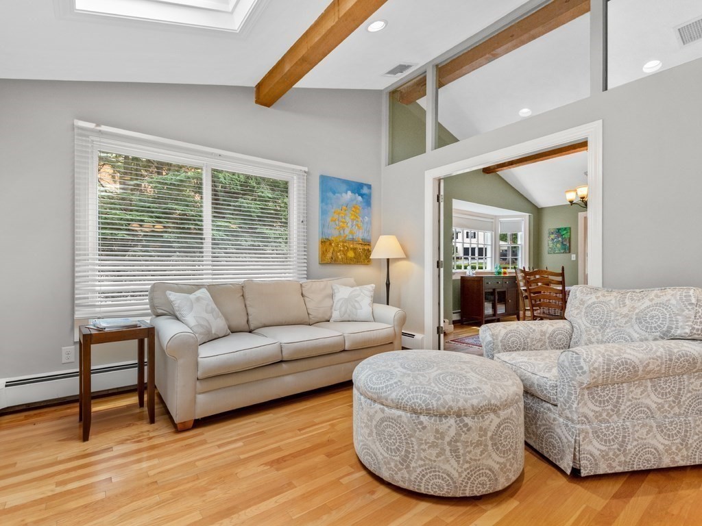 20 Mayflower Road Winchester, MA 01890 - Photo 8 of 40