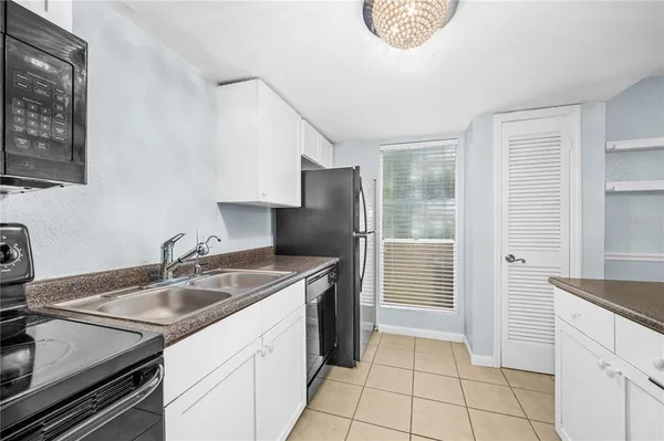 $139,000 | 1810 Northwest 23rd Boulevard, Unit 174, Gainesville, FL 32605