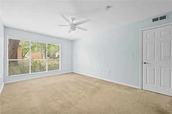 $139,000 | 1810 Northwest 23rd Boulevard, Unit 174, Gainesville, FL 32605
