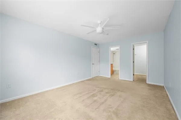 $139,000 | 1810 Northwest 23rd Boulevard, Unit 174, Gainesville, FL 32605