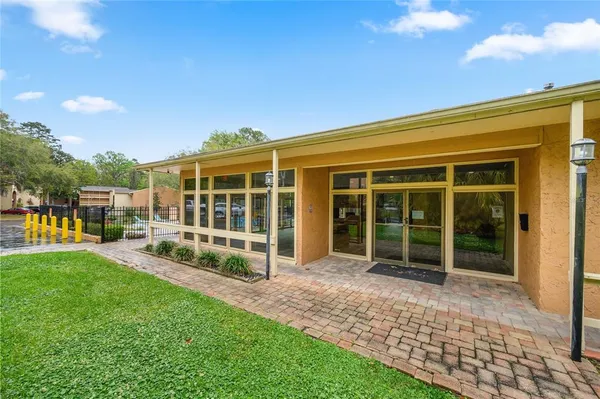 $139,000 | 1810 Northwest 23rd Boulevard, Unit 174, Gainesville, FL 32605