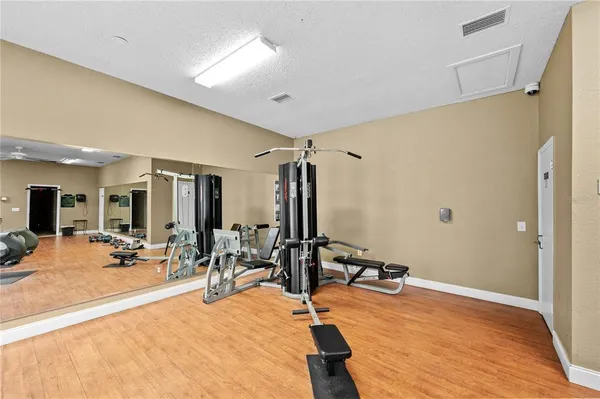 $139,000 | 1810 Northwest 23rd Boulevard, Unit 174, Gainesville, FL 32605