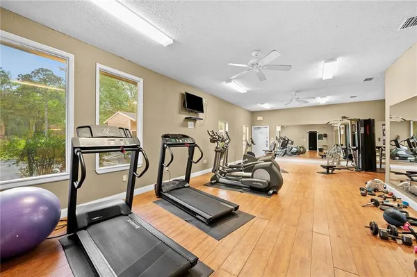 $139,000 | 1810 Northwest 23rd Boulevard, Unit 174, Gainesville, FL 32605