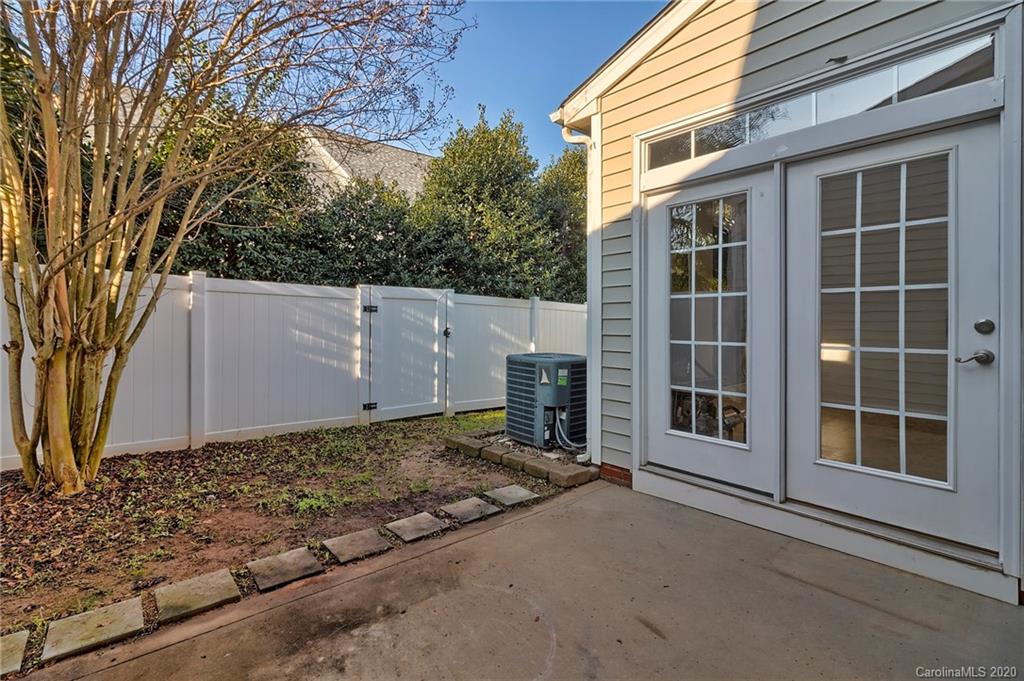 190 Snead Road, Unit 177 Fort Mill, SC 29715 - Photo 41 of 42 a view of a house with a large window