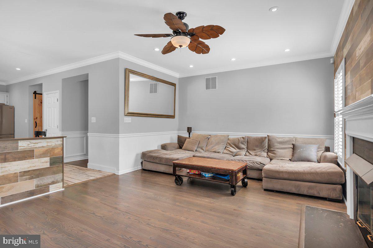 4 Hann Avenue Voorhees, NJ 08043 - Photo 12 of 36
