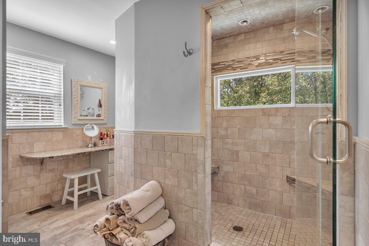 4 Hann Avenue Voorhees, NJ 08043 - Photo 17 of 36