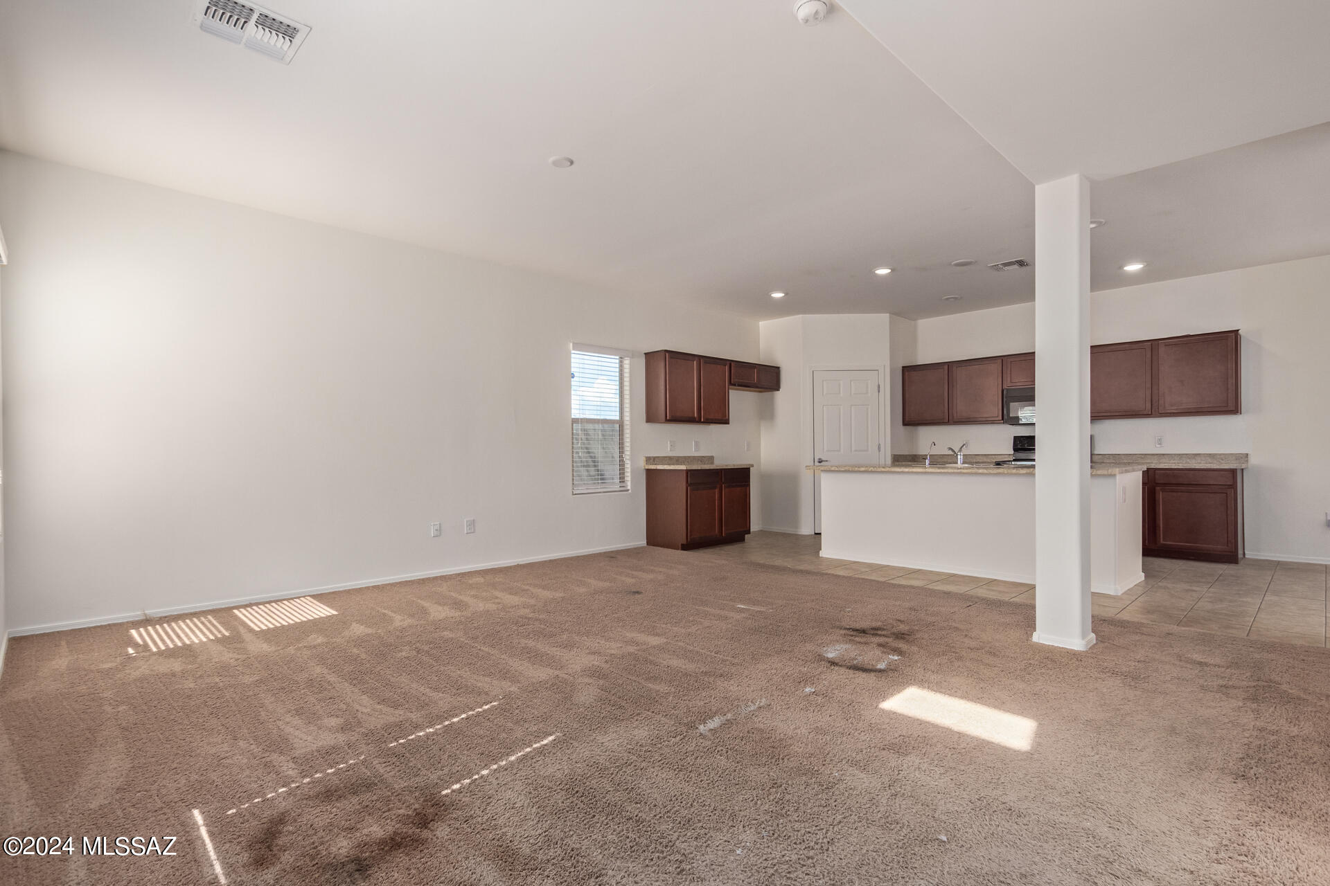 8005 South Red Sox Road Tucson, AZ 85756 - Photo 8 of 33 Gallery Image 8