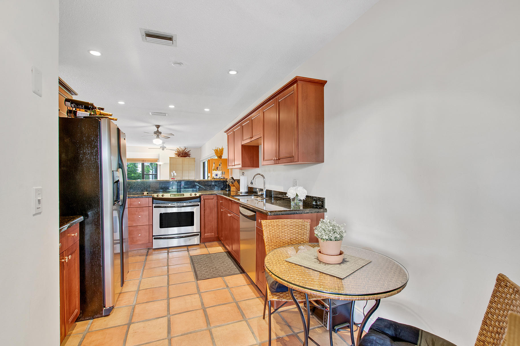 13368 Polo Road West, Unit C206 Wellington, FL 33414 - Photo 10 of 25 13368 Polo Club Rd C-206 (10)