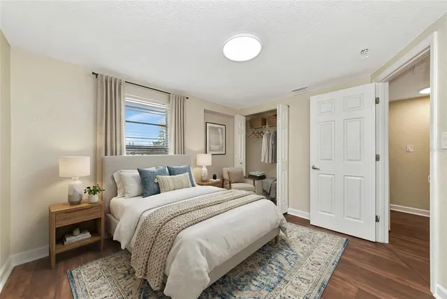 $1,800 | 960 Highland Street, Unit B2, Sarasota, FL 34234