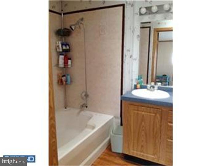 417 Gelsinger Road Reading, PA 19608 - Photo 15 of 25 Master Bathroom