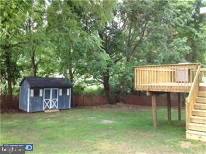 417 Gelsinger Road Reading, PA 19608 - Photo 24 of 25 Side Yard