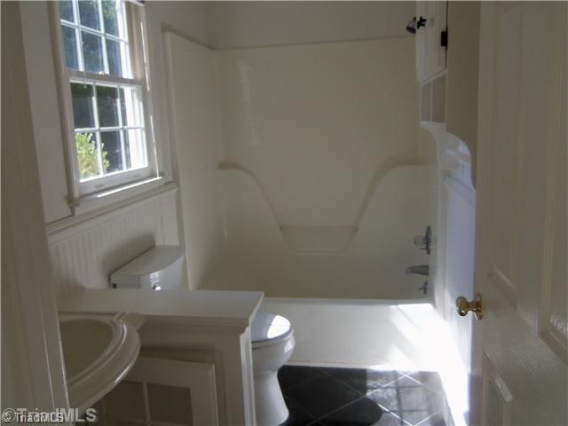 4145 Tecumseh Street High Point, NC 27265 - Photo 11 of 12 Bath.