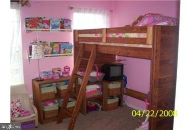 869 Deering Road, Unit 9L Pasadena, MD 21122 - Photo 11 of 15 Bedroom #2