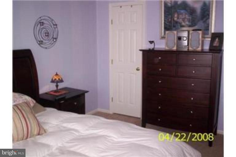 869 Deering Road, Unit 9L Pasadena, MD 21122 - Photo 15 of 15 Master Bedroom #2