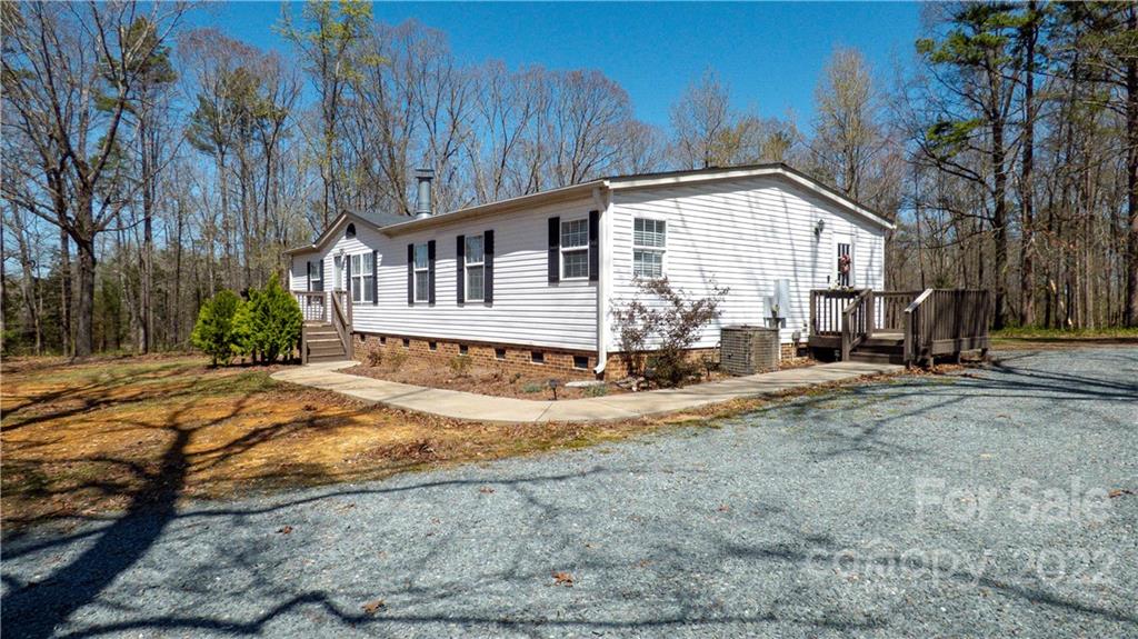 2123 Camden Road Wingate, NC 28174 - Photo 2 of 31