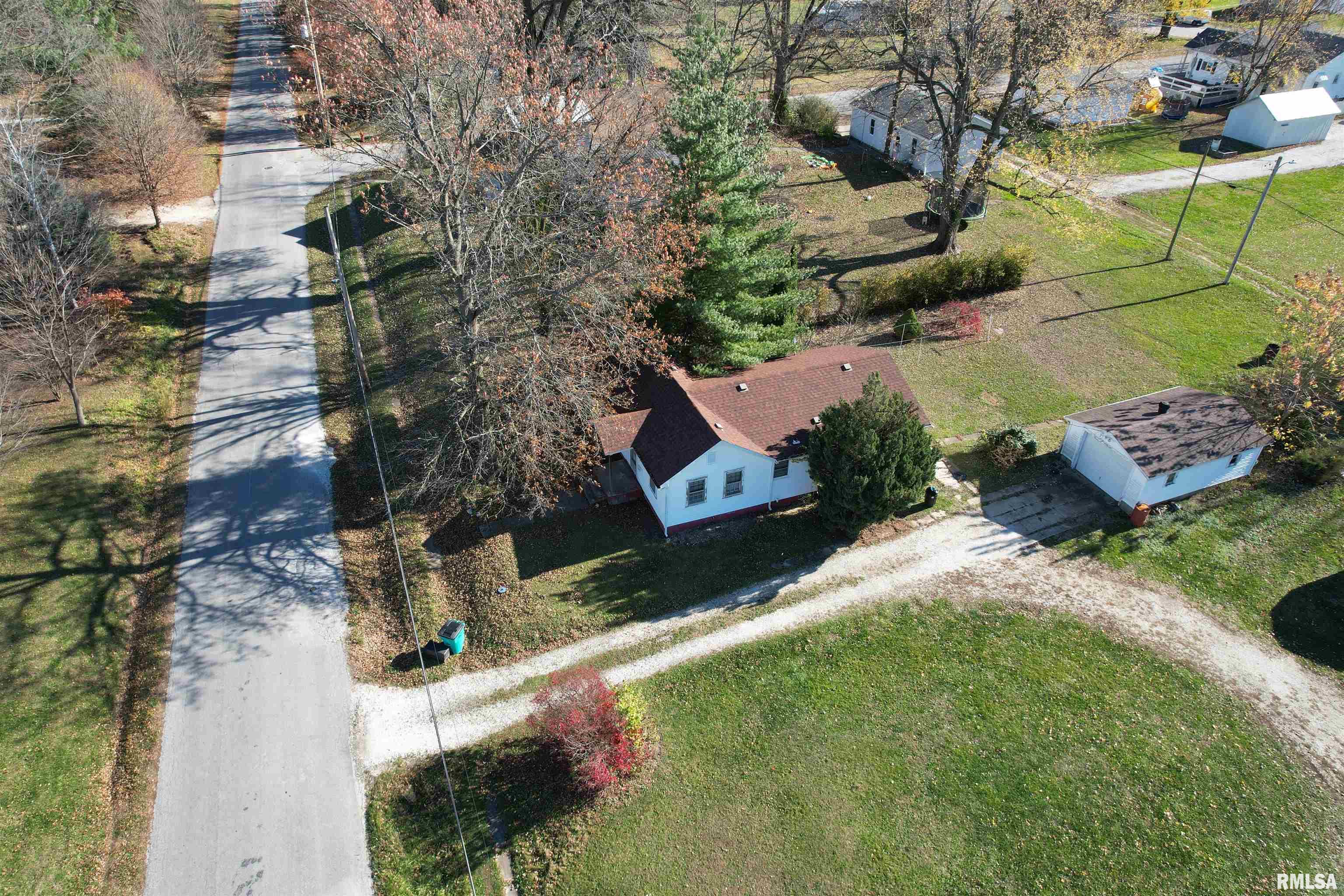 711 West Perry Street Pittsfield, IL 62363 - Photo 24 of 26 Gallery Image 24