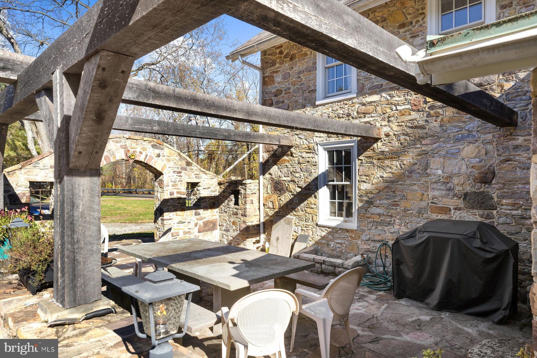 2729 River Road New Hope, PA 18938 - Photo 5 of 31