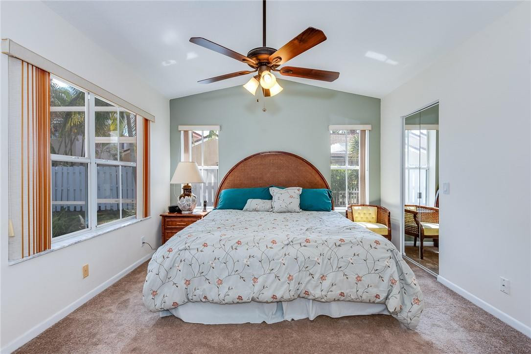 938 Falling Water Road Weston, FL 33326 - Photo 14 of 25 Photo 14