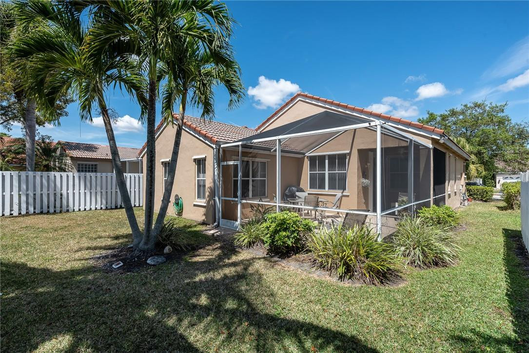 938 Falling Water Road Weston, FL 33326 - Photo 25 of 25 Photo 25
