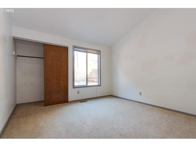 2375 Southeast Regner Road Gresham, OR 97080 - Photo 14 of 16 Bedroom