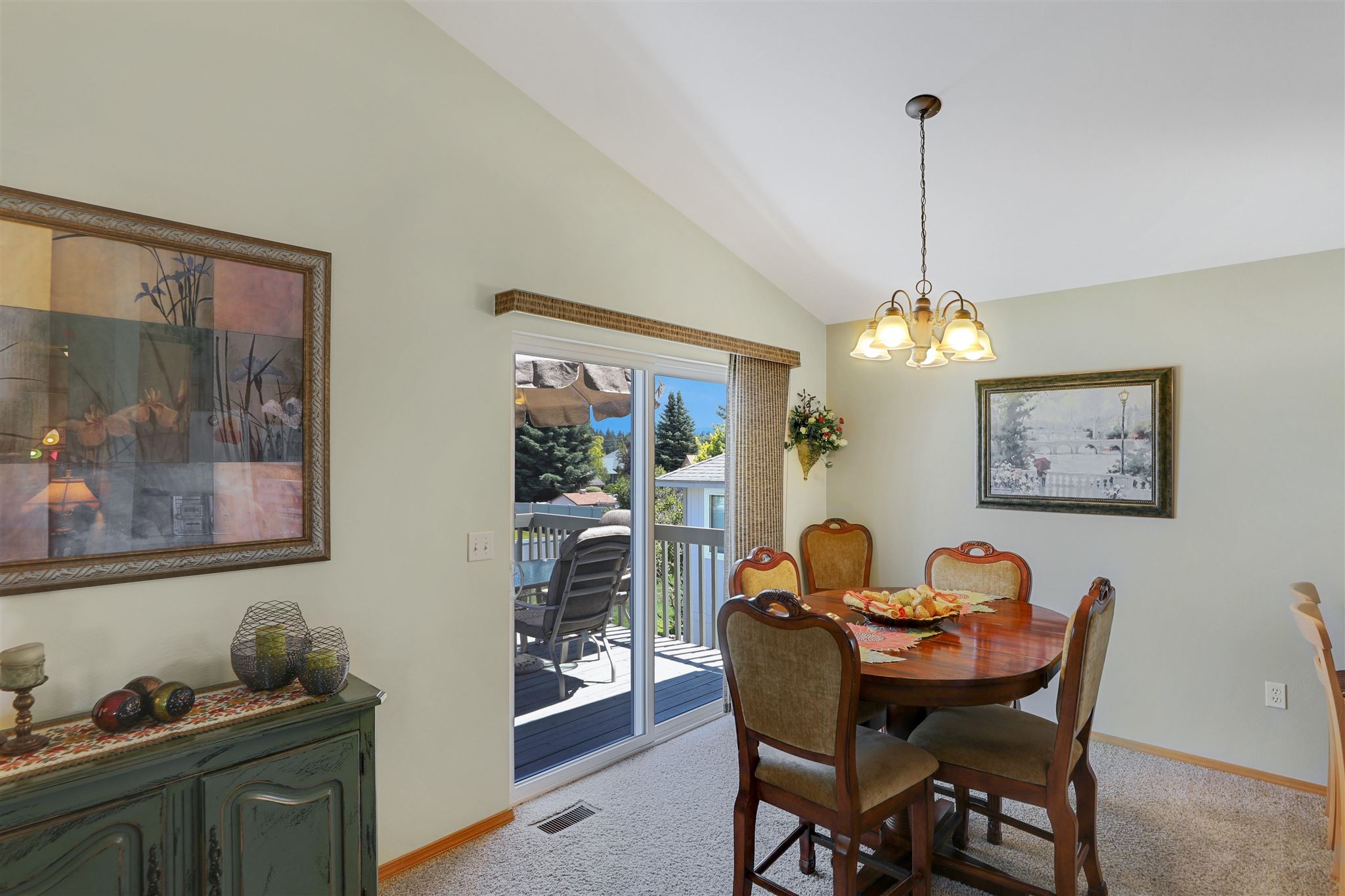2009 South St Charles Road Spokane Valley, WA 99037 - Photo 12 of 28 Gallery Image 12