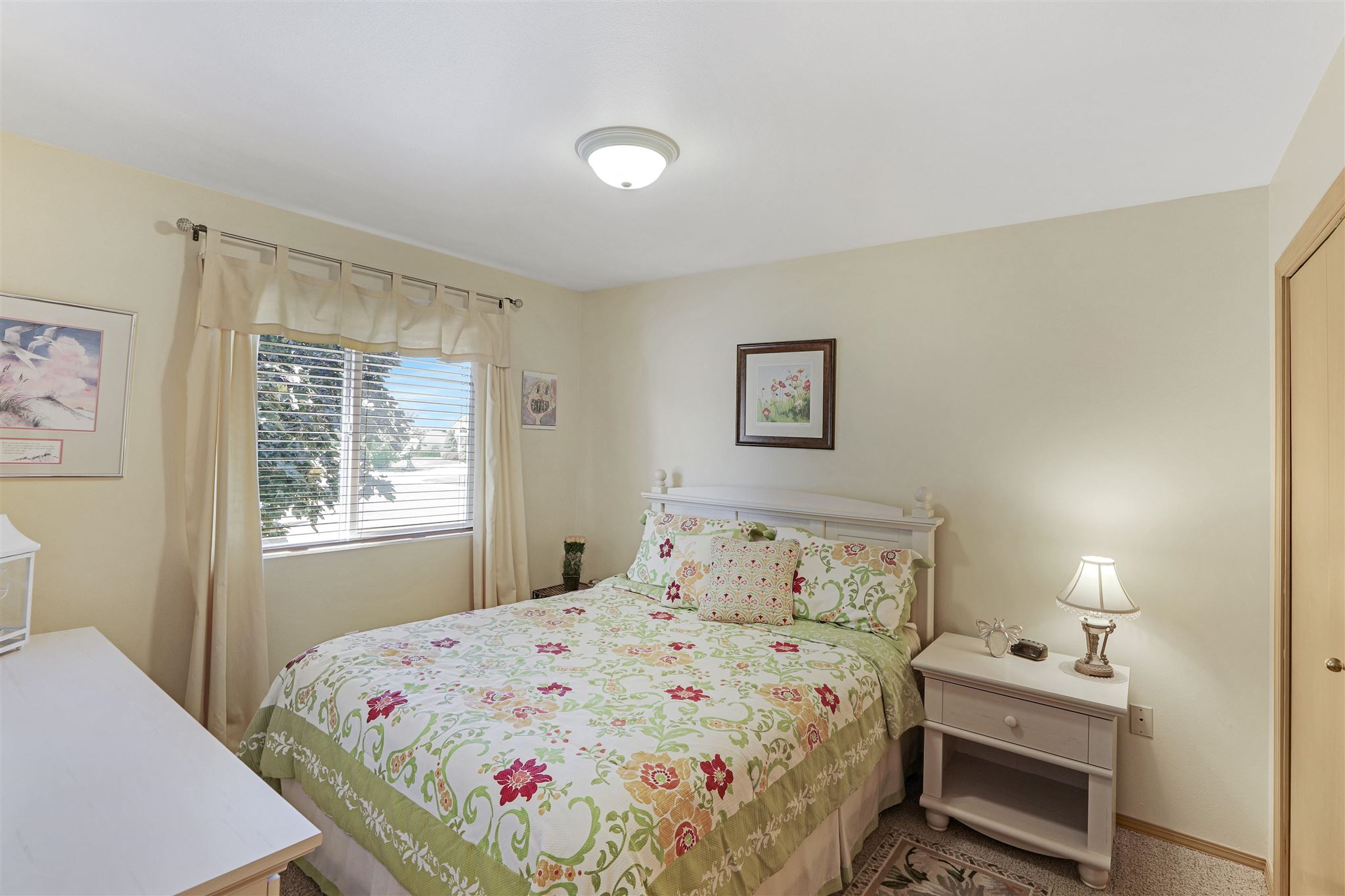 2009 South St Charles Road Spokane Valley, WA 99037 - Photo 13 of 28 Gallery Image 13