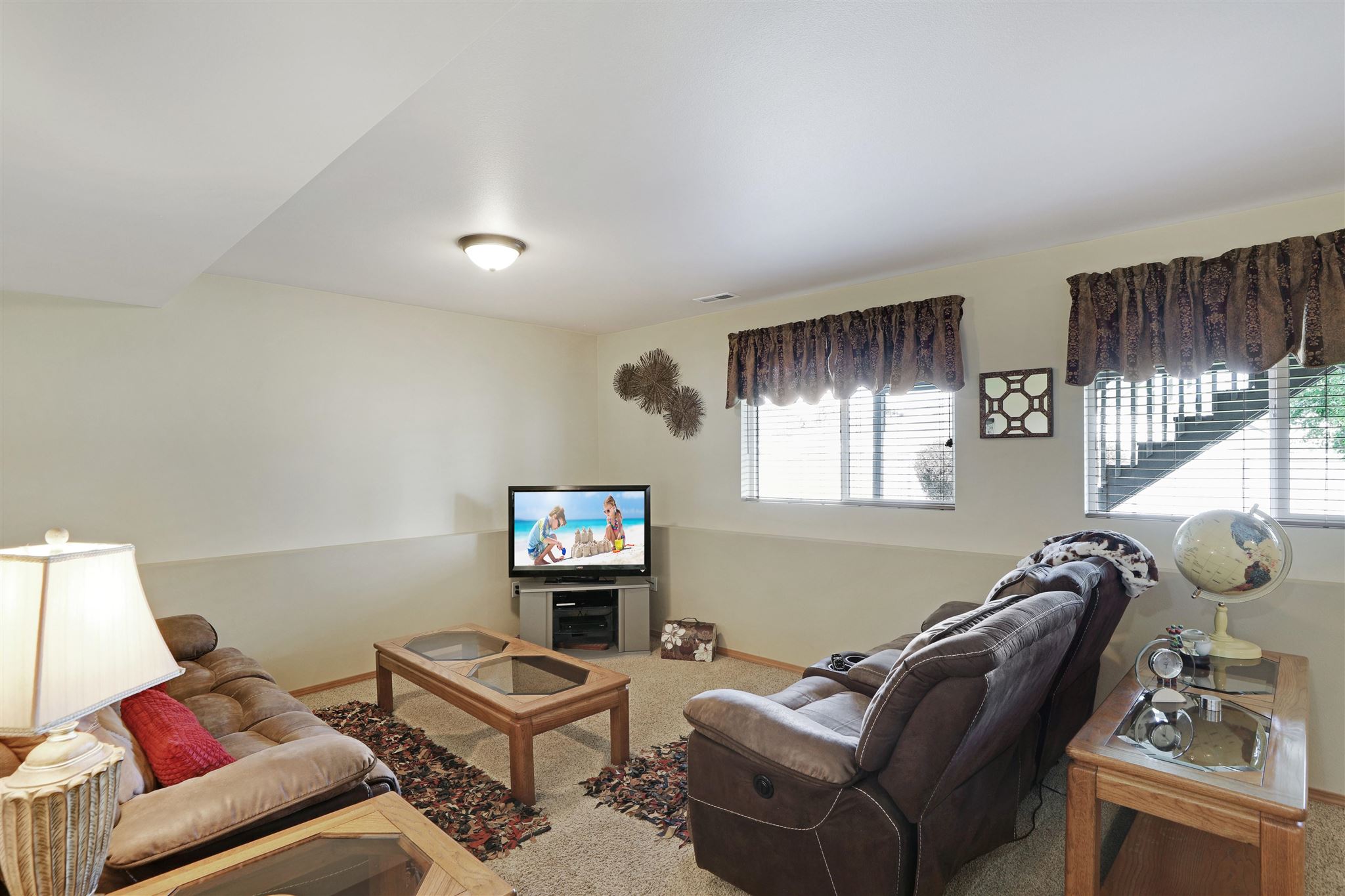 2009 South St Charles Road Spokane Valley, WA 99037 - Photo 17 of 28 Gallery Image 17