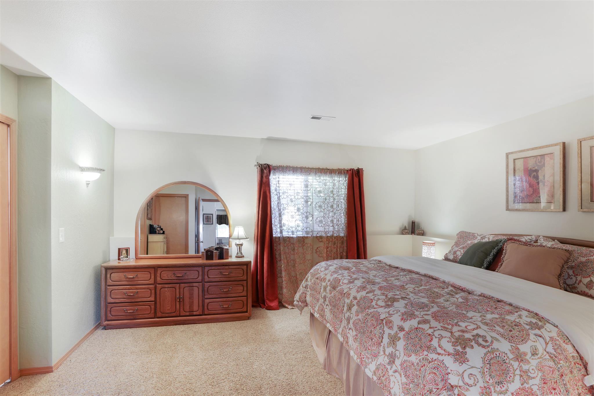 2009 South St Charles Road Spokane Valley, WA 99037 - Photo 20 of 28 Gallery Image 20