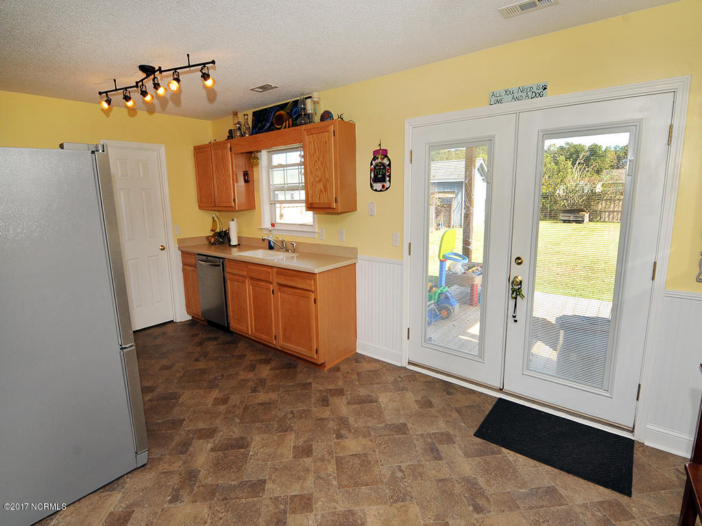 3100 Reminisce Road Castle Hayne, NC 28429 - Photo 9 of 28 Kitchen