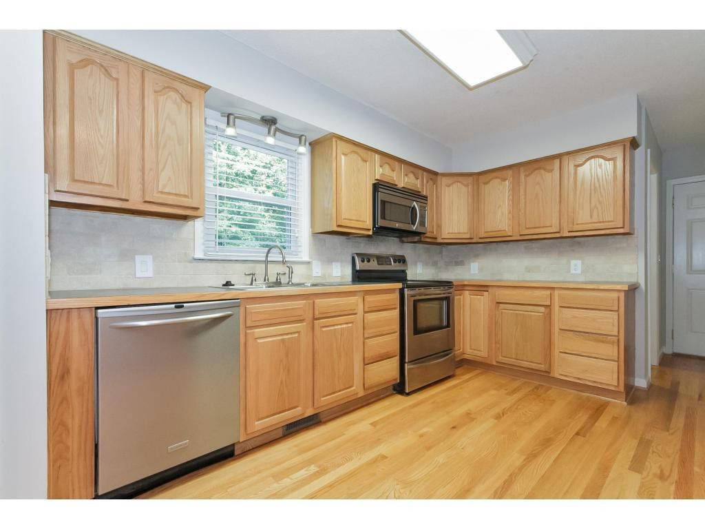 112 Stoneham Road Mebane, NC 27302 - Photo 7 of 24 Gallery Image 7