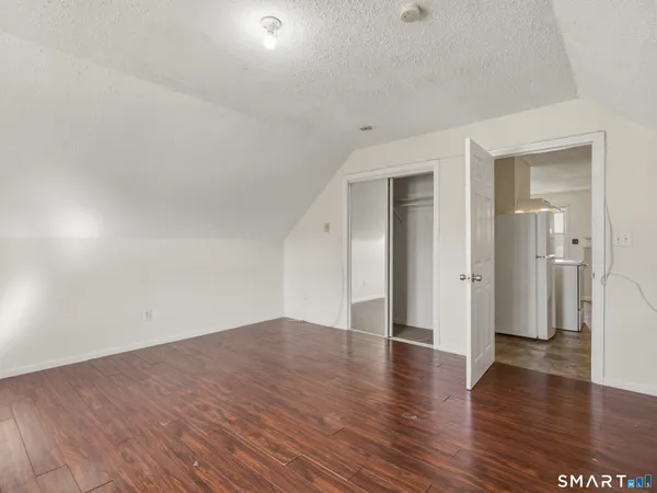 $1,450 | 250 Summerfield Avenue, Bridgeport, CT 06610