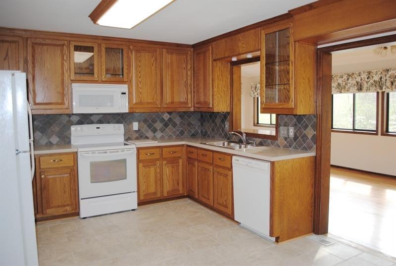 1407 Independence Way Marietta, GA 30062 - Photo 18 of 52