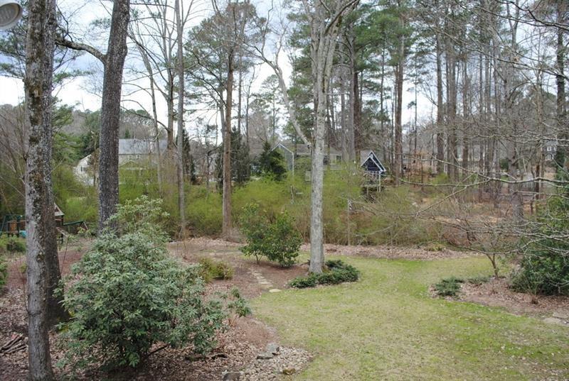 1407 Independence Way Marietta, GA 30062 - Photo 4 of 52