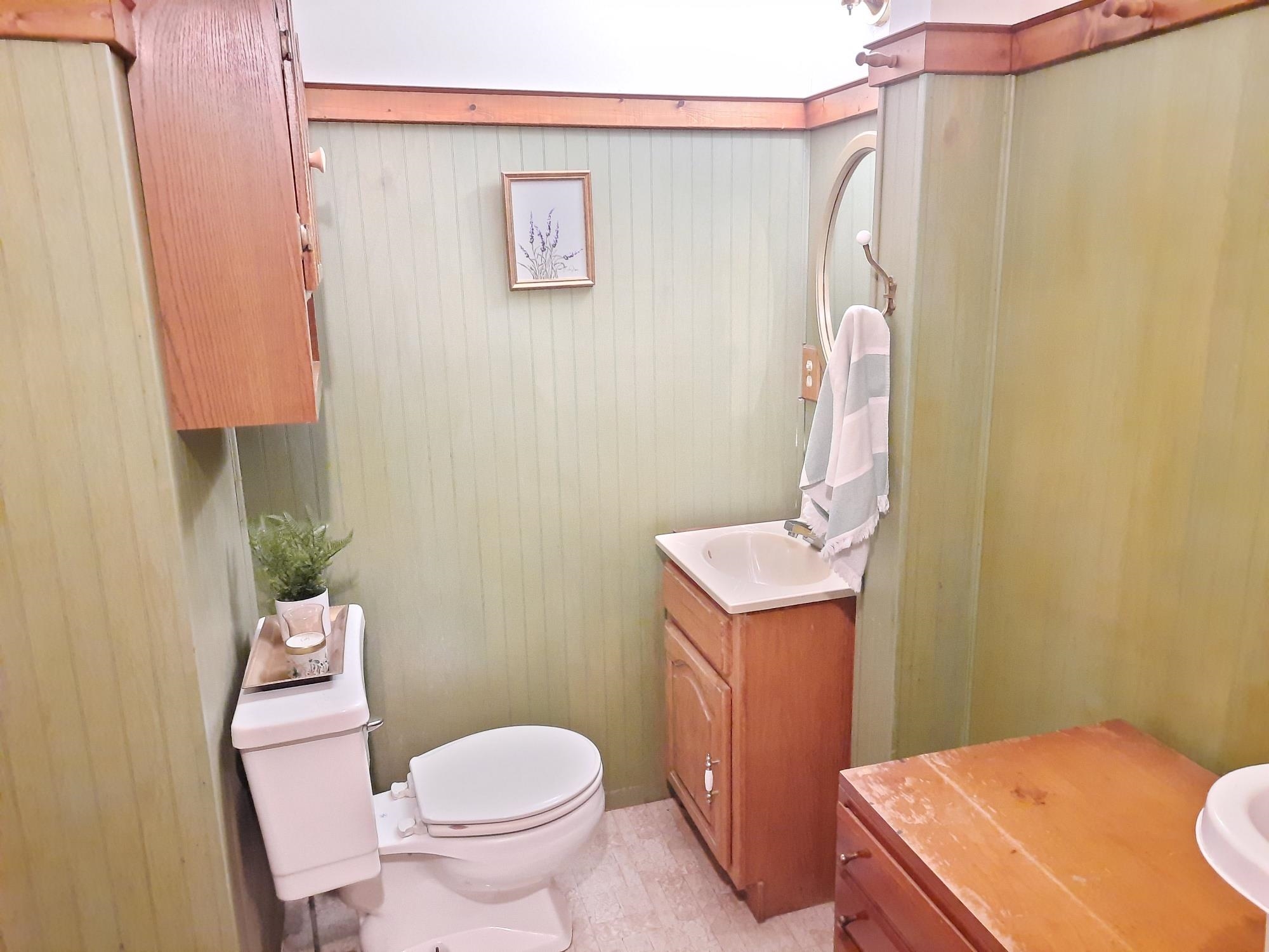 5347 East Carpenter Road Flint, MI 48506 - Photo 27 of 31 50127780-27.JPG