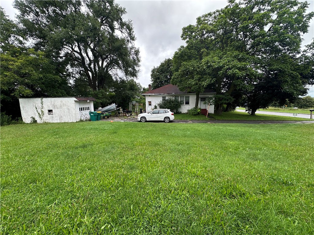 337 Middle Road Henrietta, NY 14467 - Photo 14 of 14 Gallery Image 14