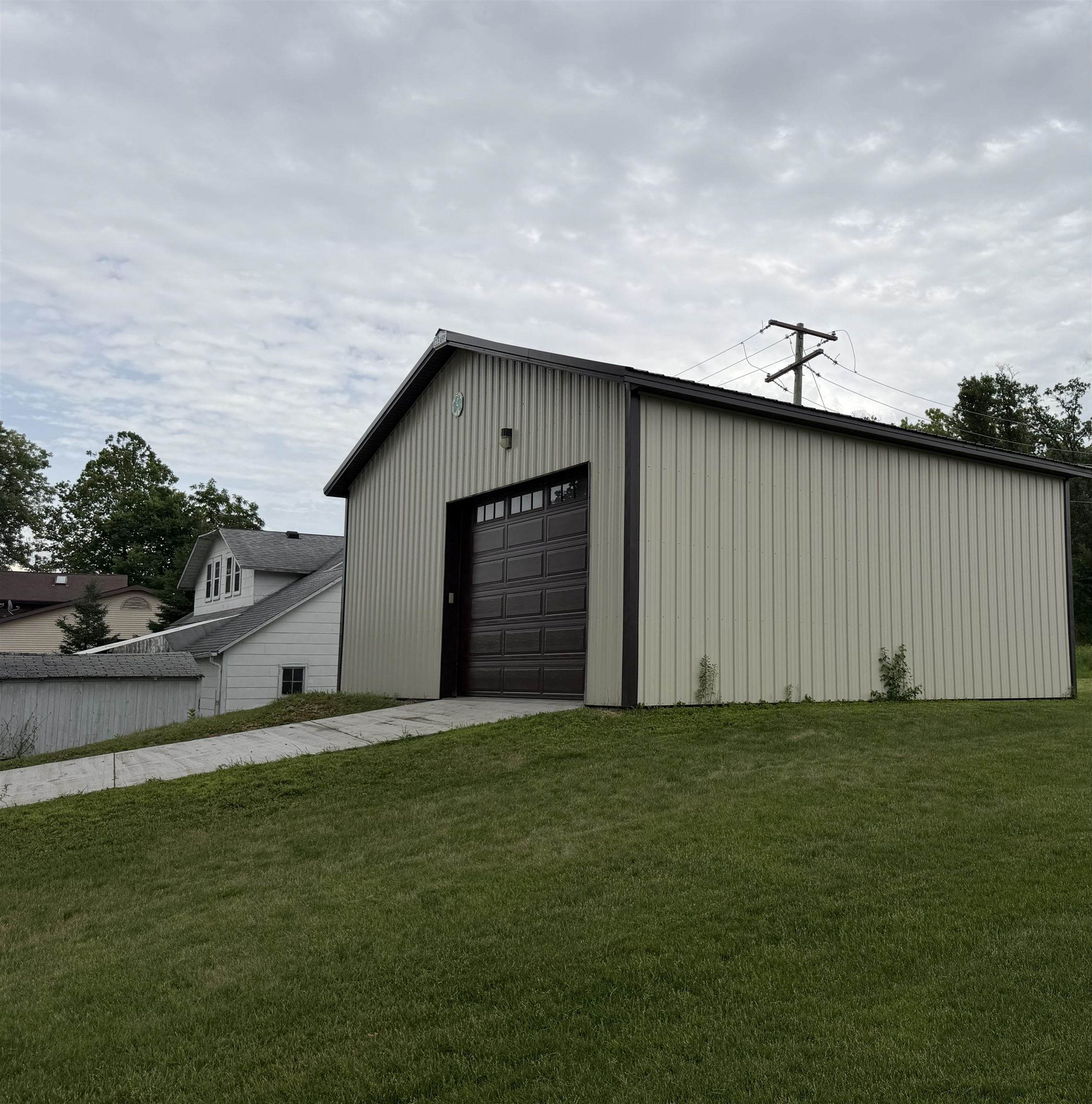 7552 North River Road Byron, IL 61010 - Photo 3 of 6