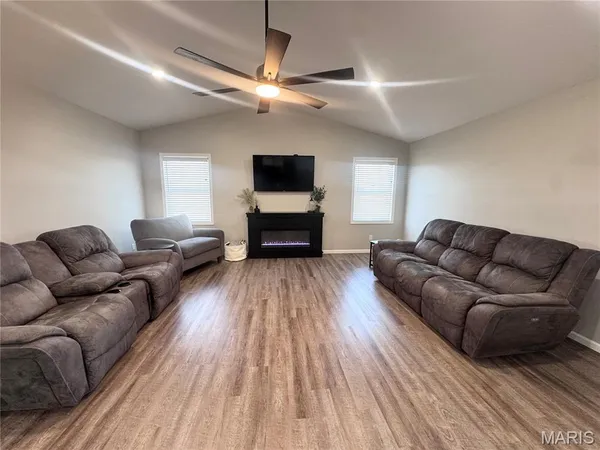 $434,500 | 9019 Idell Creek Lane, Hannibal, MO 63401