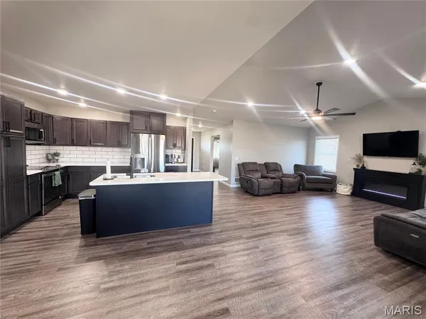 $434,500 | 9019 Idell Creek Lane, Hannibal, MO 63401