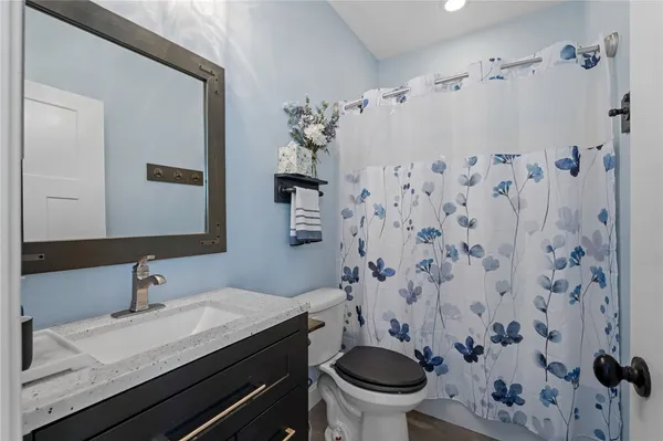 $895,000 | 10 Colonel Storrs Court, Greer, SC 29650