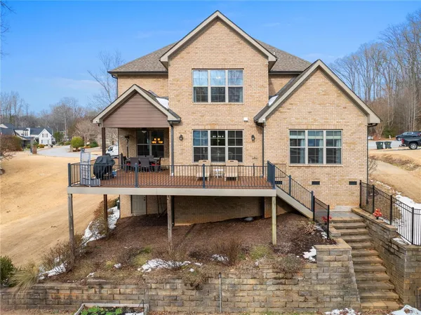 $895,000 | 10 Colonel Storrs Court, Greer, SC 29650