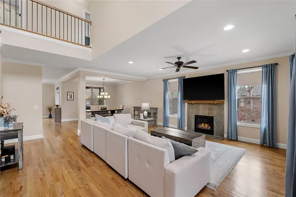 $895,000 | 10 Colonel Storrs Court, Greer, SC 29650