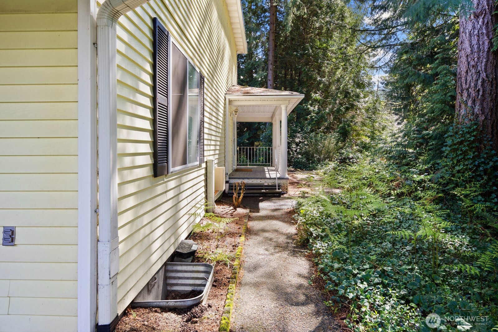 32405 1st Place South Federal Way, WA 98003 - Photo 4 of 39