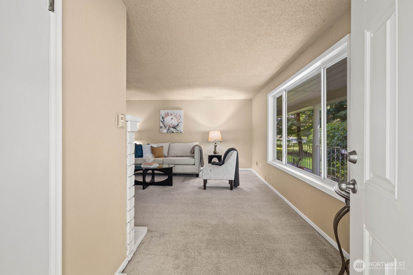32405 1st Place South Federal Way, WA 98003 - Photo 7 of 39